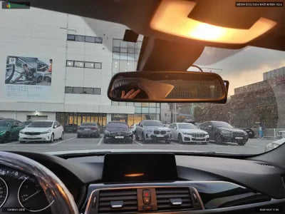 2017 BMW 320 WBA8C510XHA073272 VIN:WBA8C510XHA073272