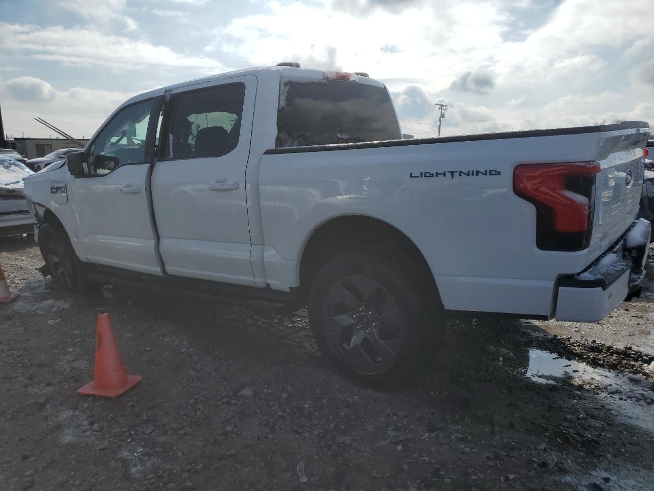 2024 FORD F150 LIGHTNING XLT VIN:1FT6W3L73RWG22959