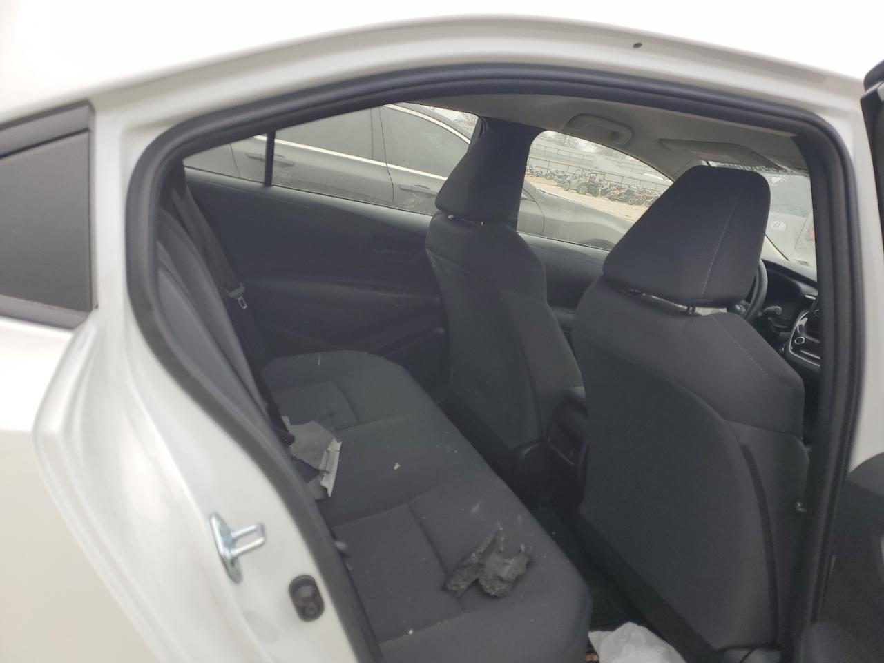 2022 TOYOTA COROLLA LE VIN:JTDEAMDE9NJ044421