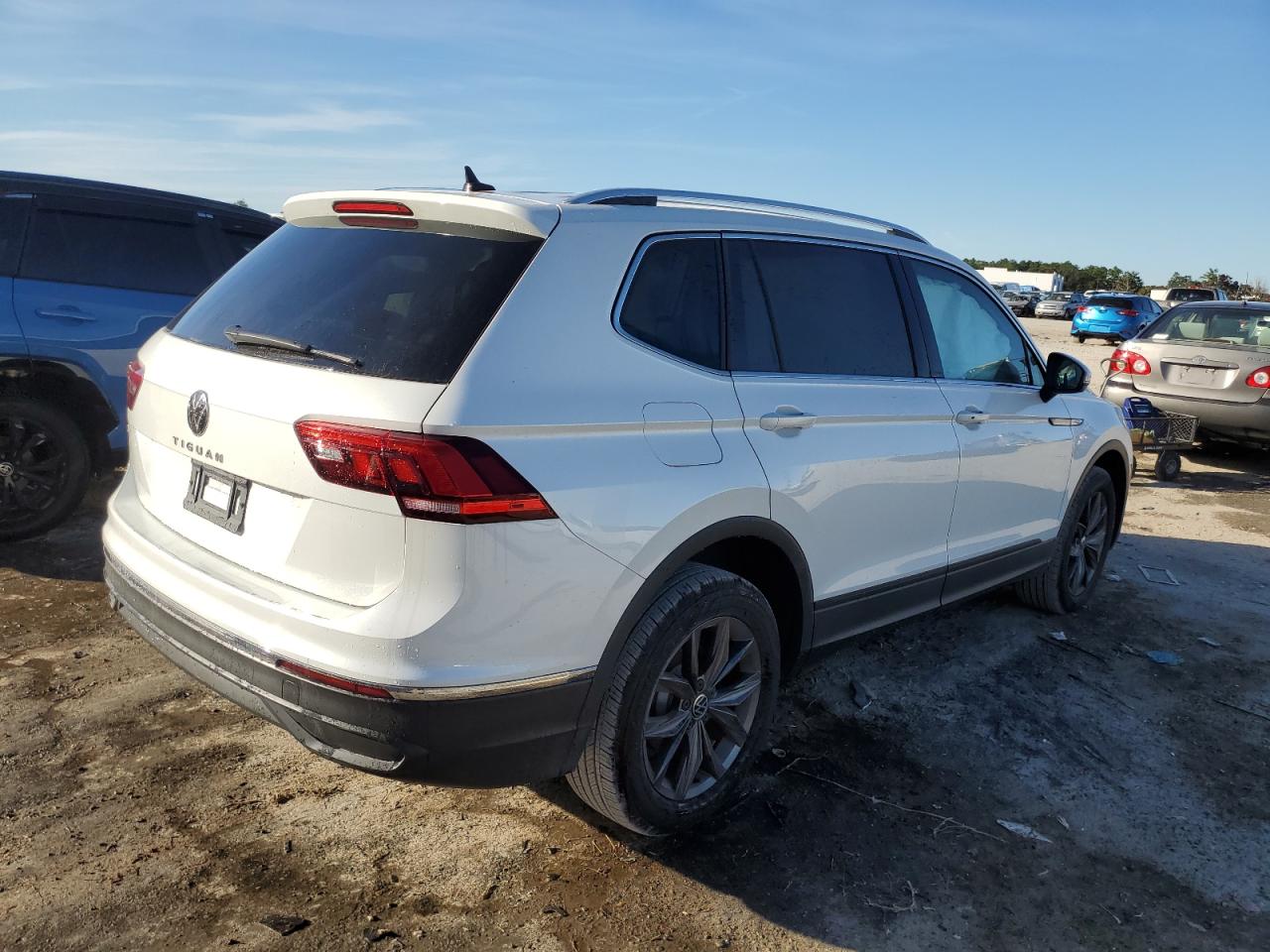 2023 VOLKSWAGEN TIGUAN SE VIN:3VV3B7AX2PM059510