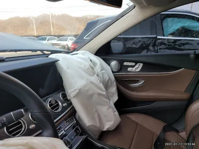 2018 Mercedes-Benz E 300 VIN: