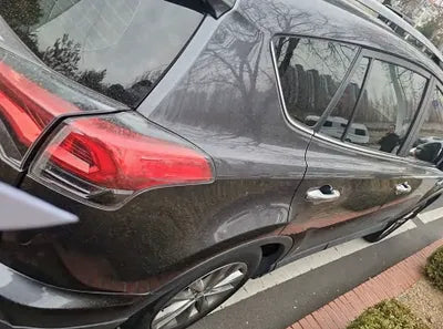 2017 Toyota RAV4 JTMDJREV7HD118591 VIN:JTMDJREV7HD118591