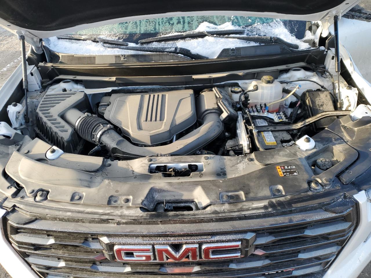 2024 GMC ACADIA AT4 VIN:1GKENPKS7RJ174495