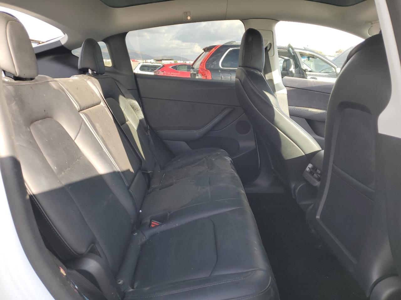 2022 TESLA MODEL Y  VIN:7SAYGDEF4NF486603