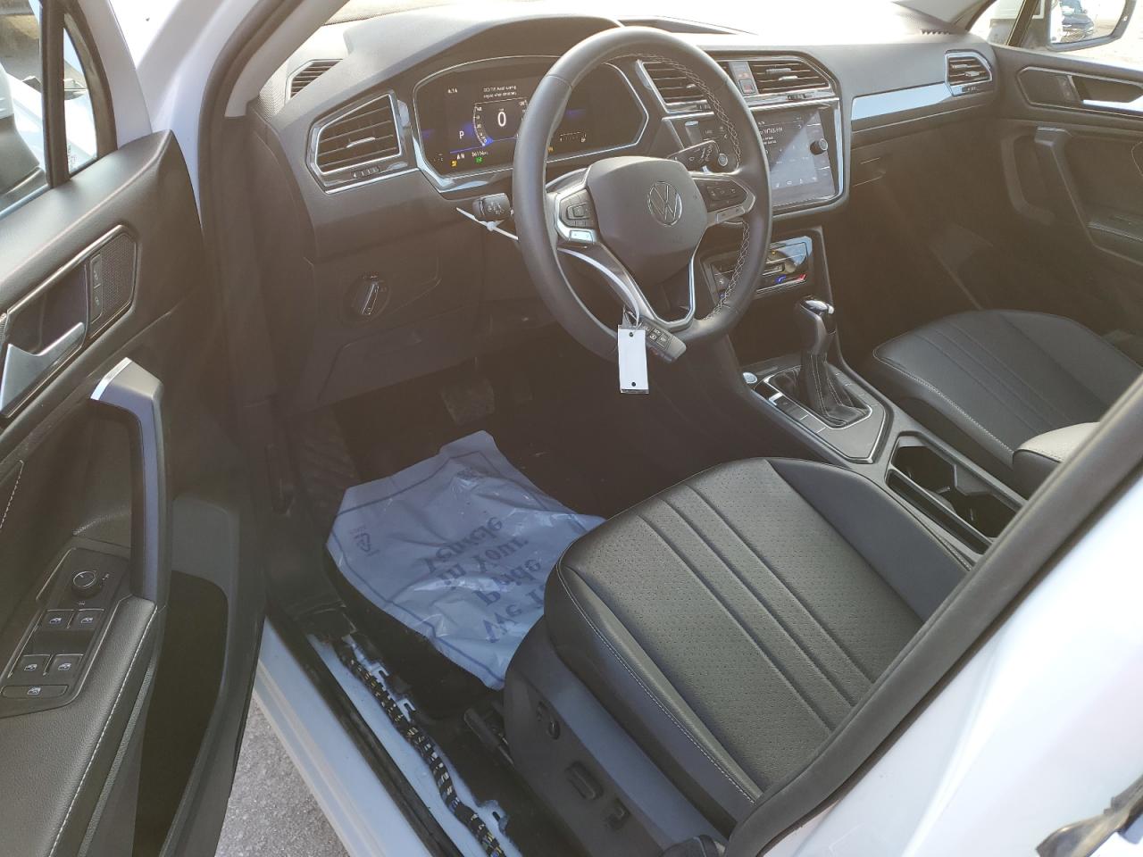 2022 VOLKSWAGEN TIGUAN SE VIN:3VV3B7AX9NM164428