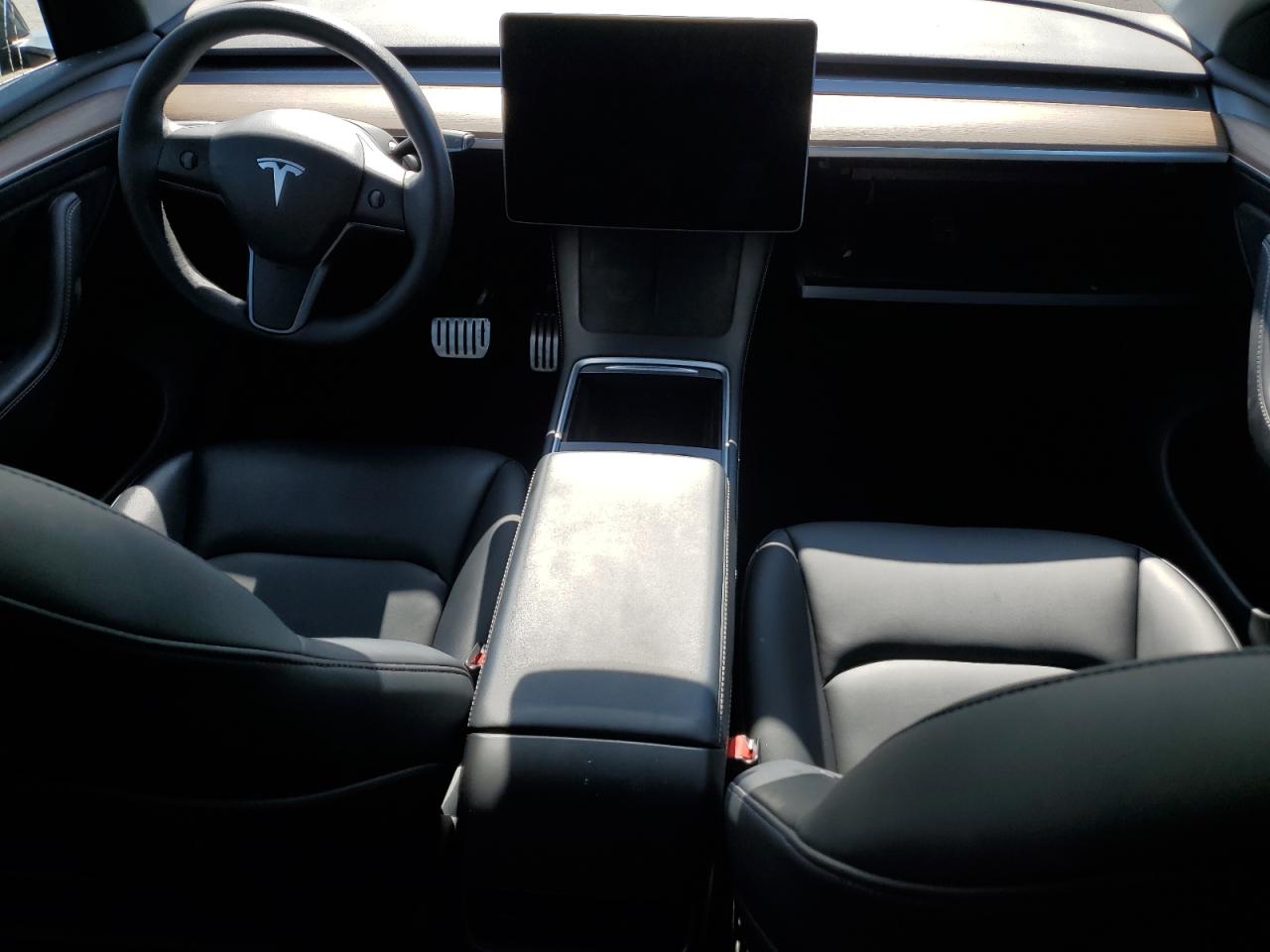 2022 TESLA MODEL Y  VIN:7SAYGDEF2NF542795