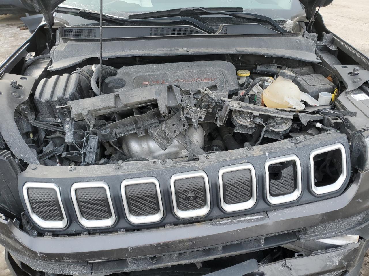 2022 JEEP COMPASS LATITUDE VIN:3C4NJDBB4NT120418