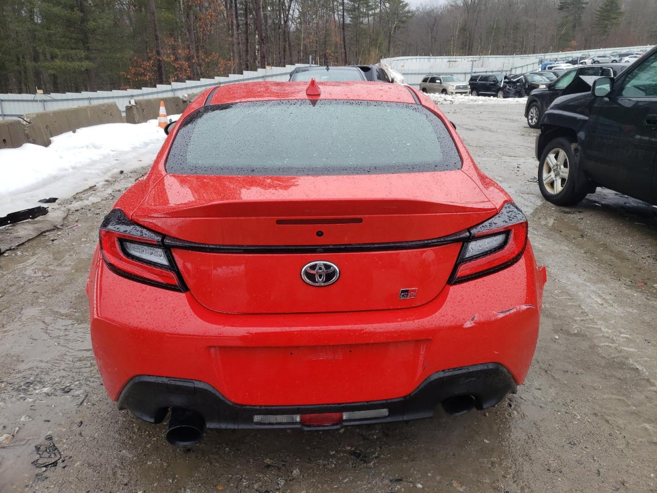 2024 TOYOTA GR 86 PREMIUM VIN:JF1ZNBE18R9752677