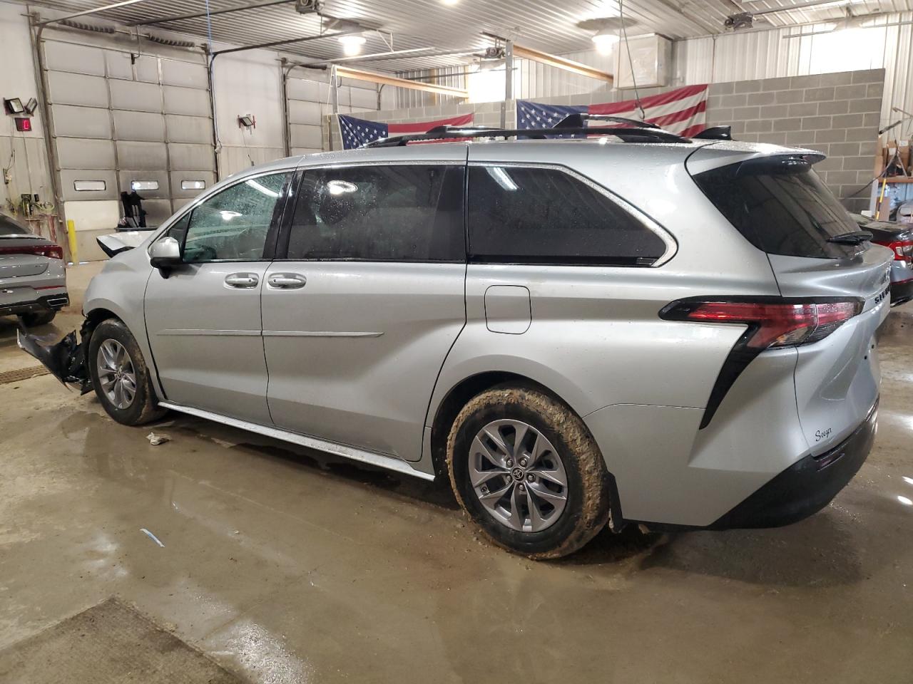 2022 TOYOTA SIENNA LE VIN:5TDBRKEC7NS118564