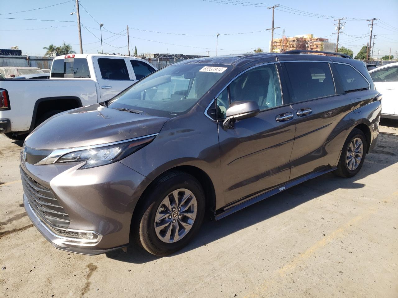 2024 TOYOTA SIENNA XLE VIN:5TDYRKECXRS193954