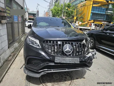 2016 Mercedes-Benz GLE 63 VIN: