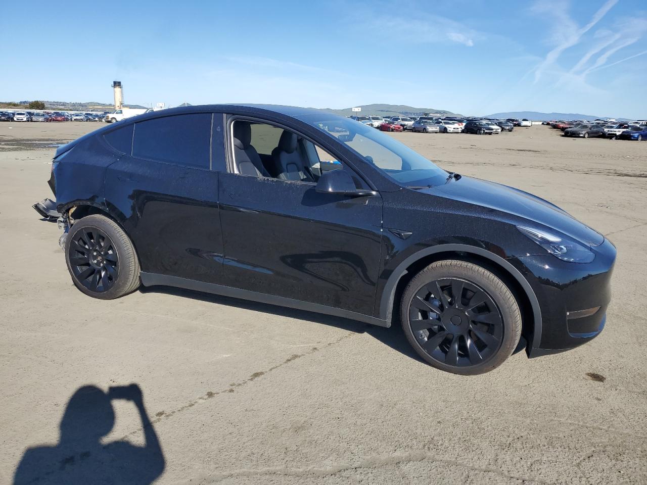 2023 TESLA MODEL Y  VIN:7SAYGAEE9PF900760