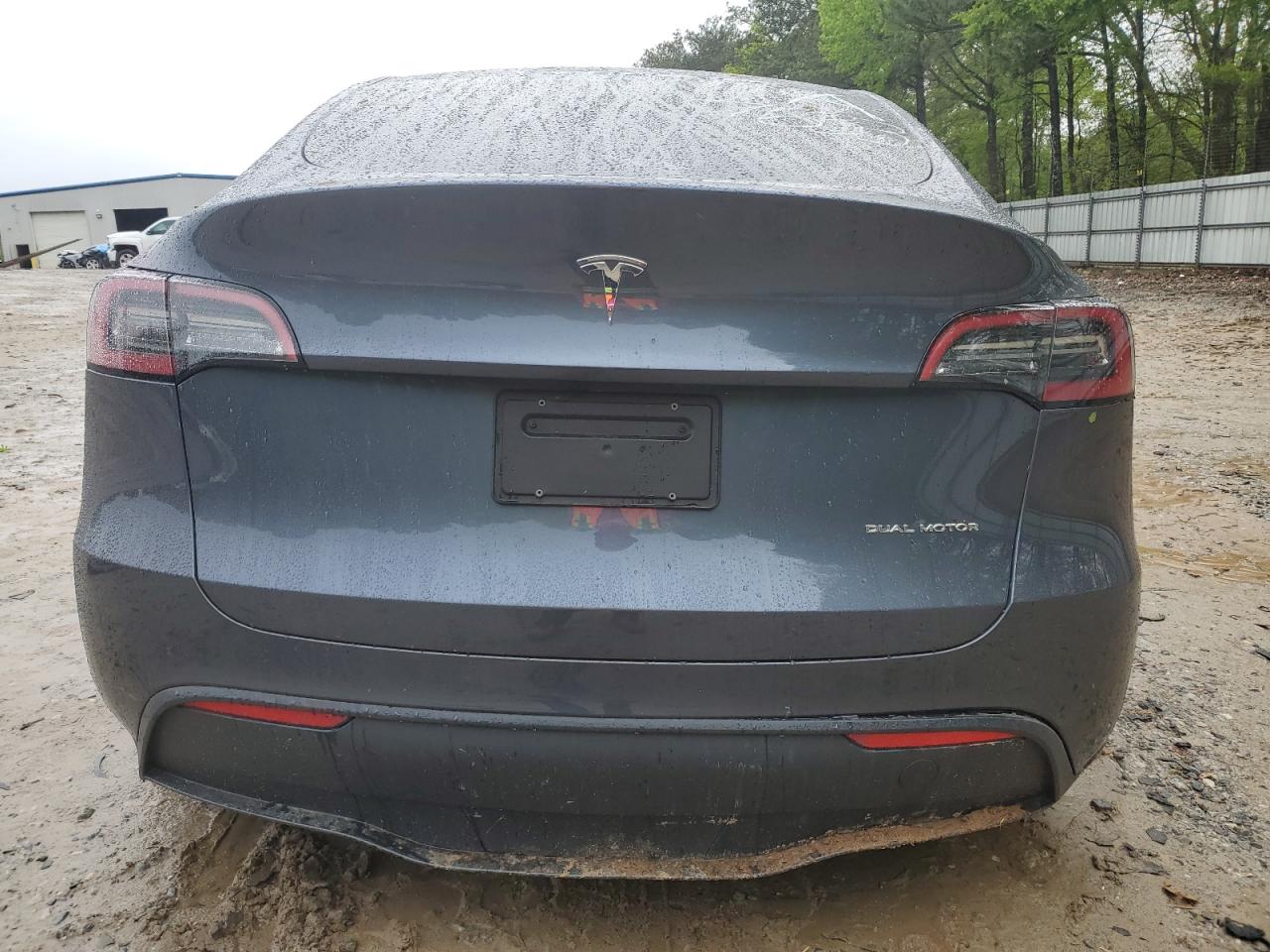 2023 TESLA MODEL Y  VIN:7SAYGDEE7PA147633