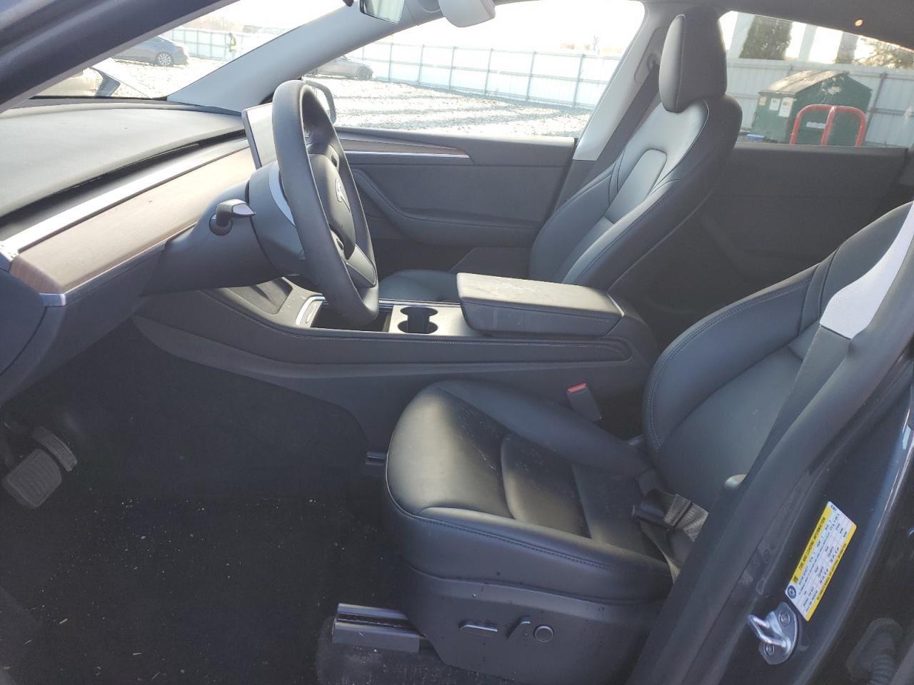 2023 TESLA MODEL Y  VIN:7SAYGDED7PF923057