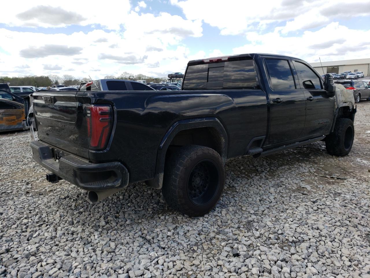 2024 GMC SIERRA K3500 AT4 VIN:1GT49VEY7RF200824