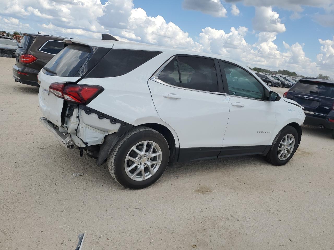 2022 CHEVROLET EQUINOX LT VIN:3GNAXKEV5NS104992