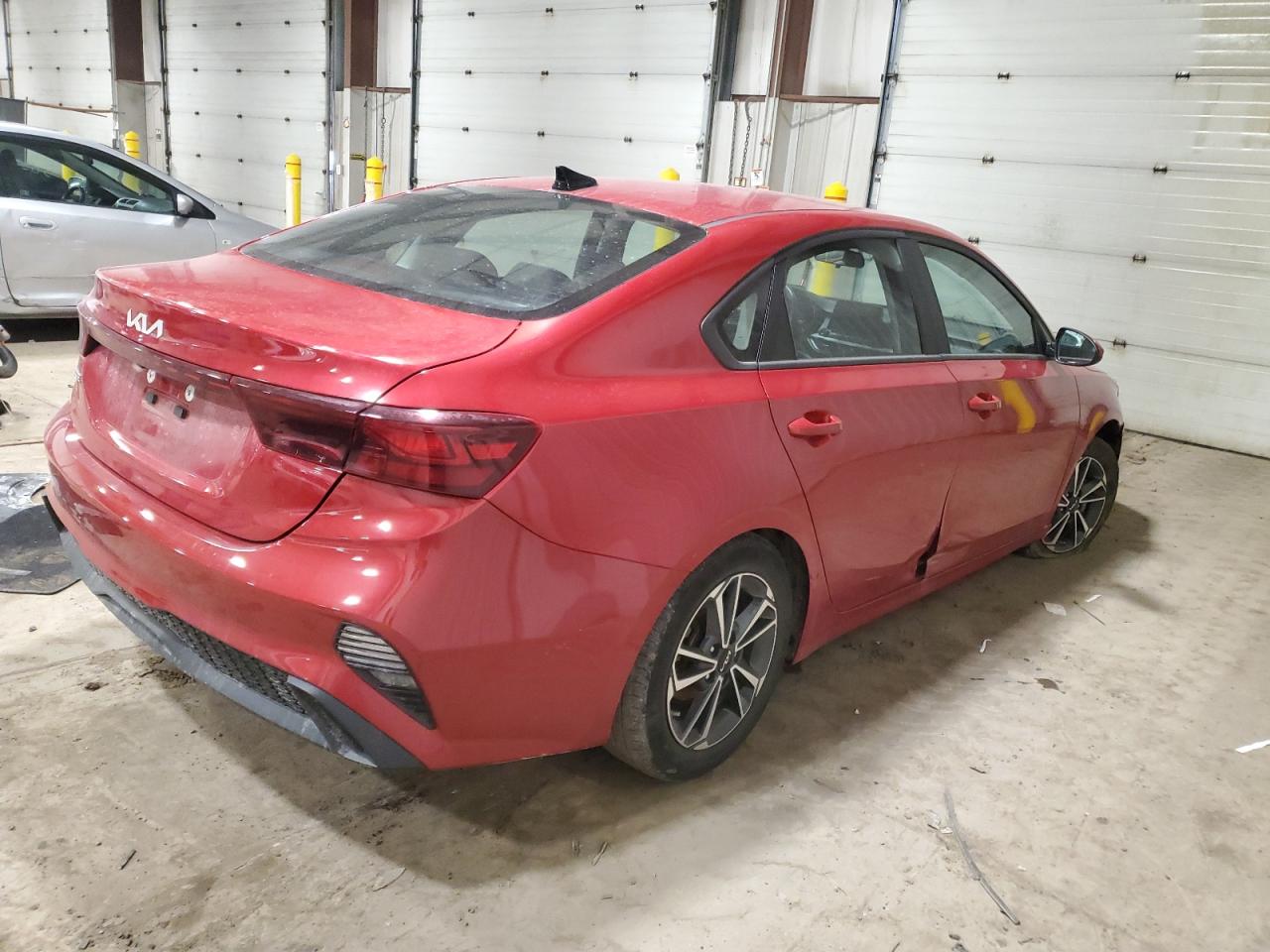 2023 KIA FORTE LX VIN:3KPF24AD2PE505472