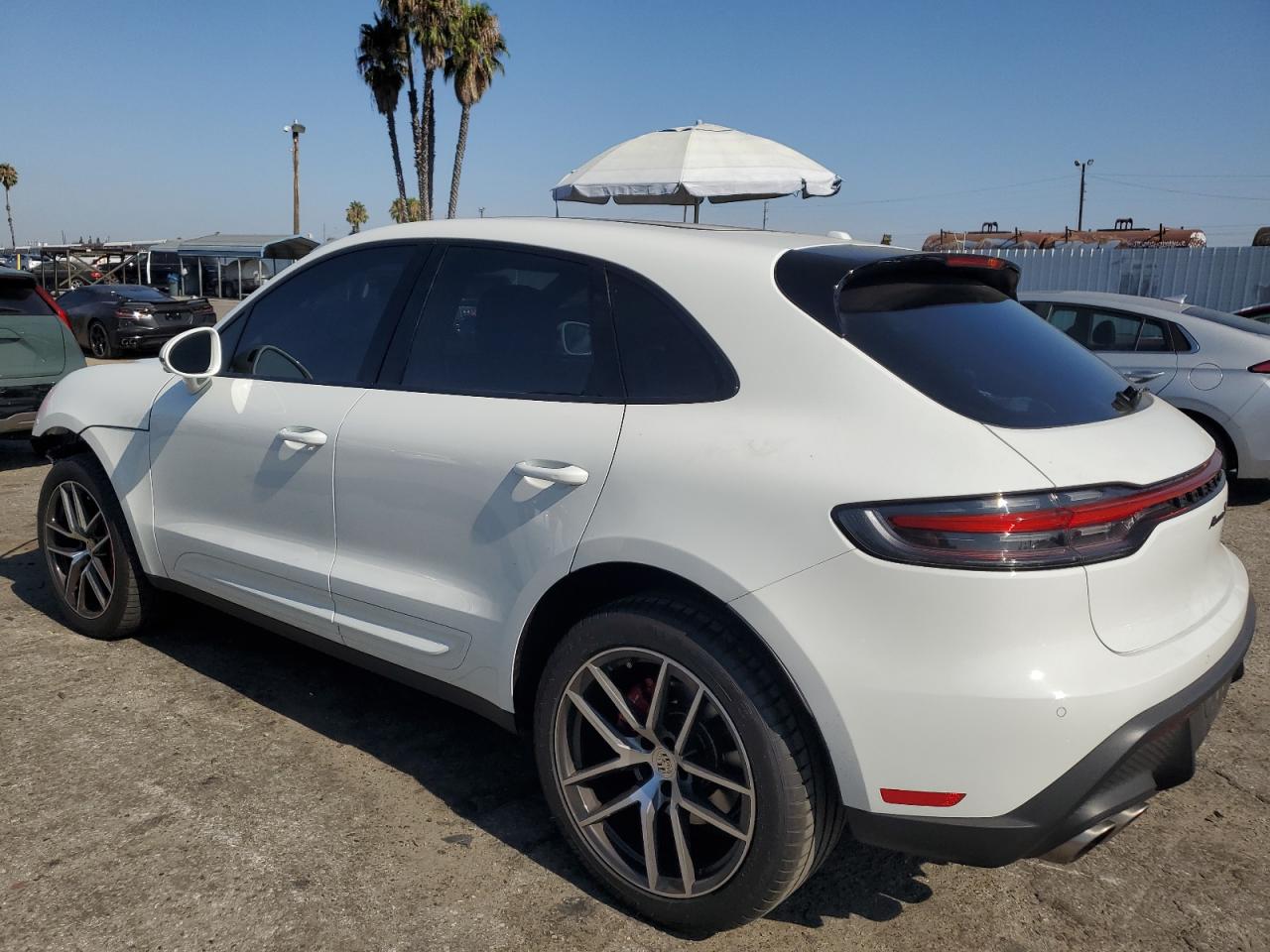 2022 PORSCHE MACAN S VIN:WP1AG2A56NLB20640