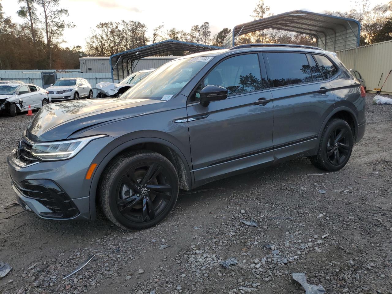 2023 VOLKSWAGEN TIGUAN SE R-LINE BLACK VIN:3VVCB7AX2PM095021