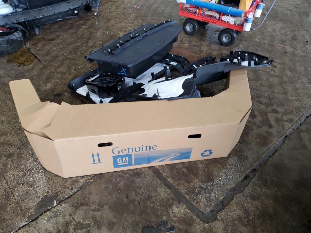 2024 CHEVROLET TRAVERSE LIMITED PREMIER VIN:1GNESZKW1RJ128865