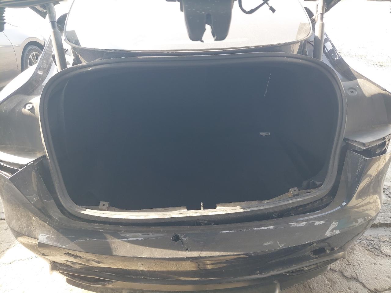 2025 TESL MODEL 3 VIN:LRW3E7ET8SC******