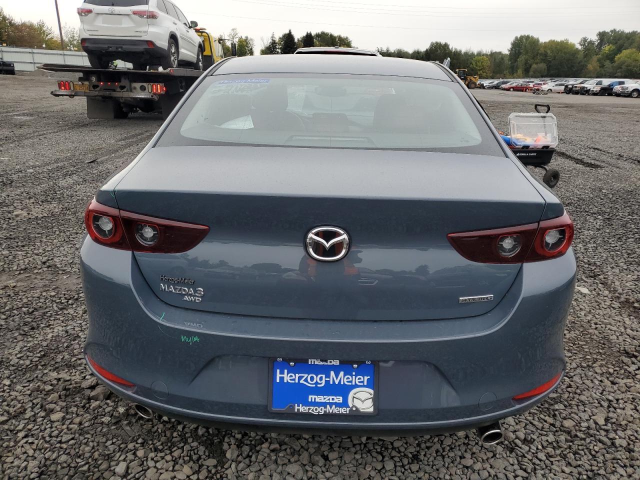 2024 MAZDA 3 PREFERRED VIN:3MZBPBCM2RM420137