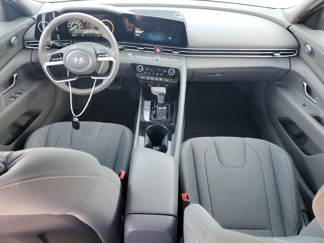 2023 HYUNDAI ELANTRA SEL VIN:5NPLS4AG4PH111027