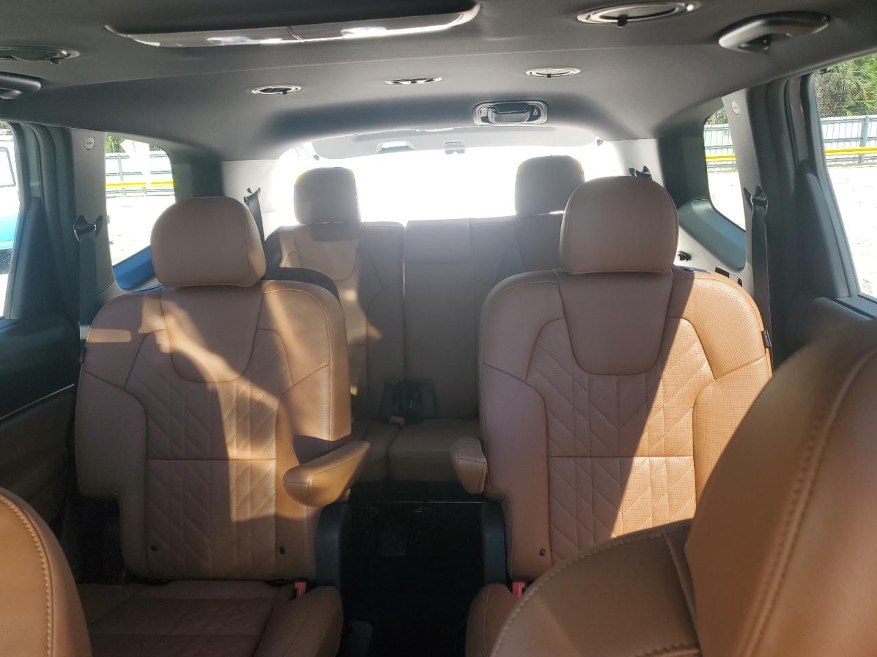 2024 KIA TELLURIDE EX VIN:5XYP3DGC7RG429690