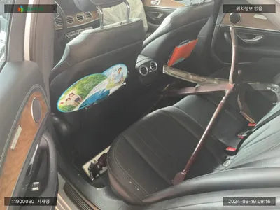 2018 Mercedes-Benz E 220 WDDZF0FB8JA389888 VIN:WDDZF0FB8JA389888