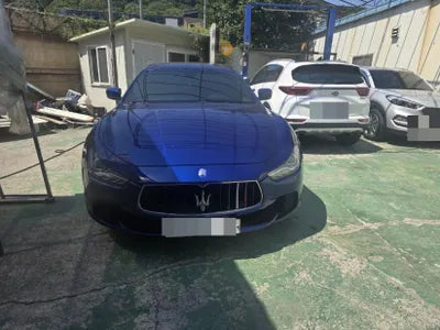 2016 Maserati Ghibli VIN: