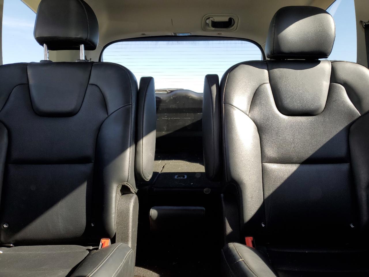 2022 KIA TELLURIDE S VIN:5XYP6DHC3NG211035