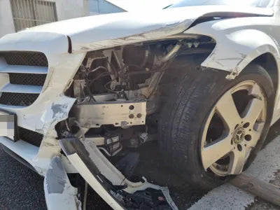 2017 Mercedes-Benz C 200 VIN: