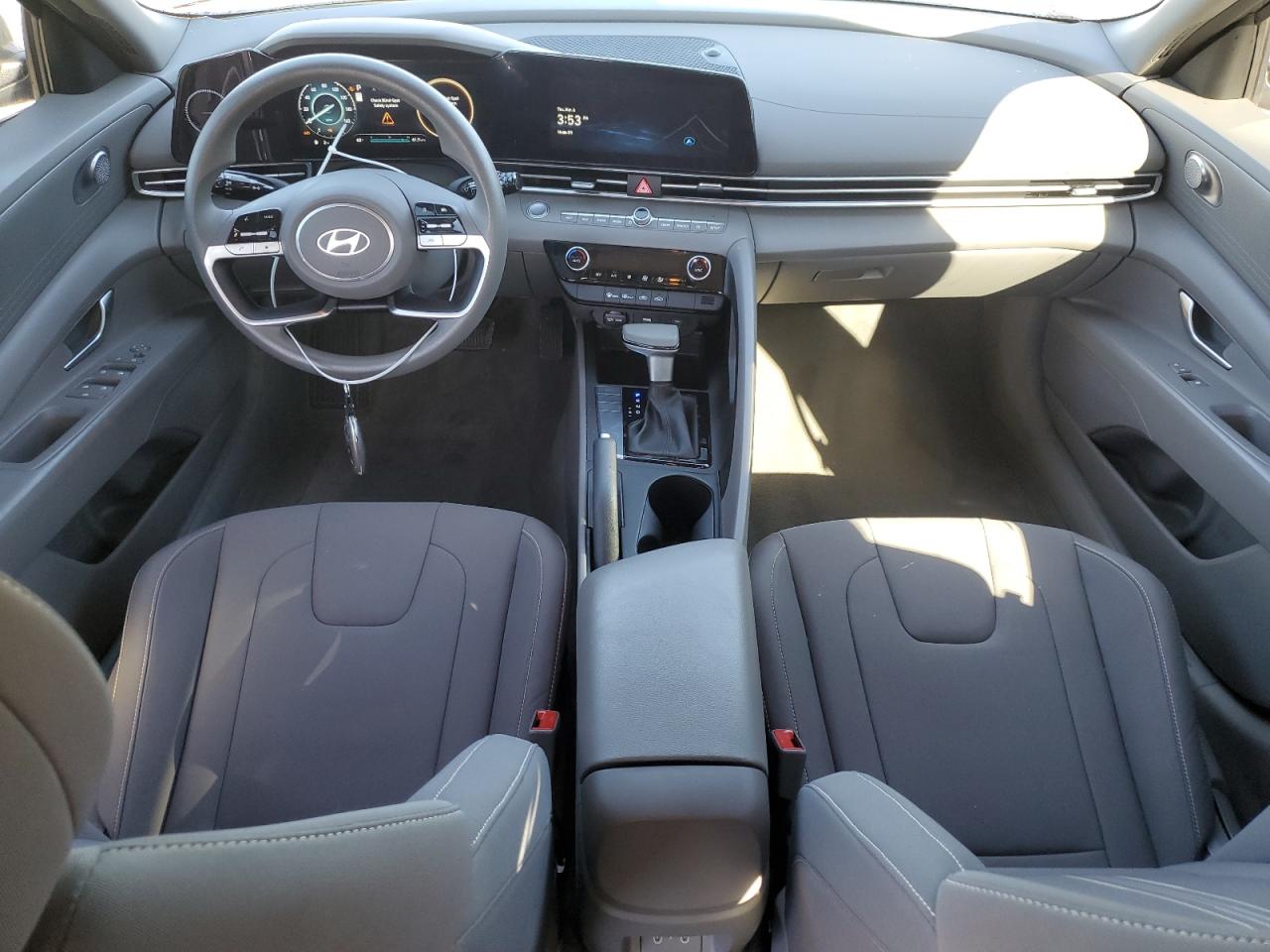 2024 HYUNDAI ELANTRA SEL VIN:KMHLM4DG5RU755176