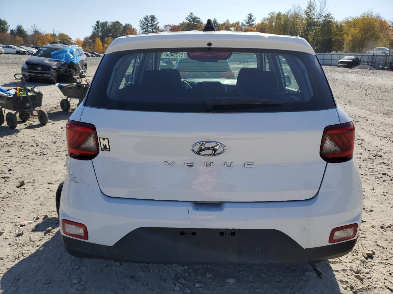 2022 HYUNDAI VENUE SE VIN:KMHRB8A39NU141508