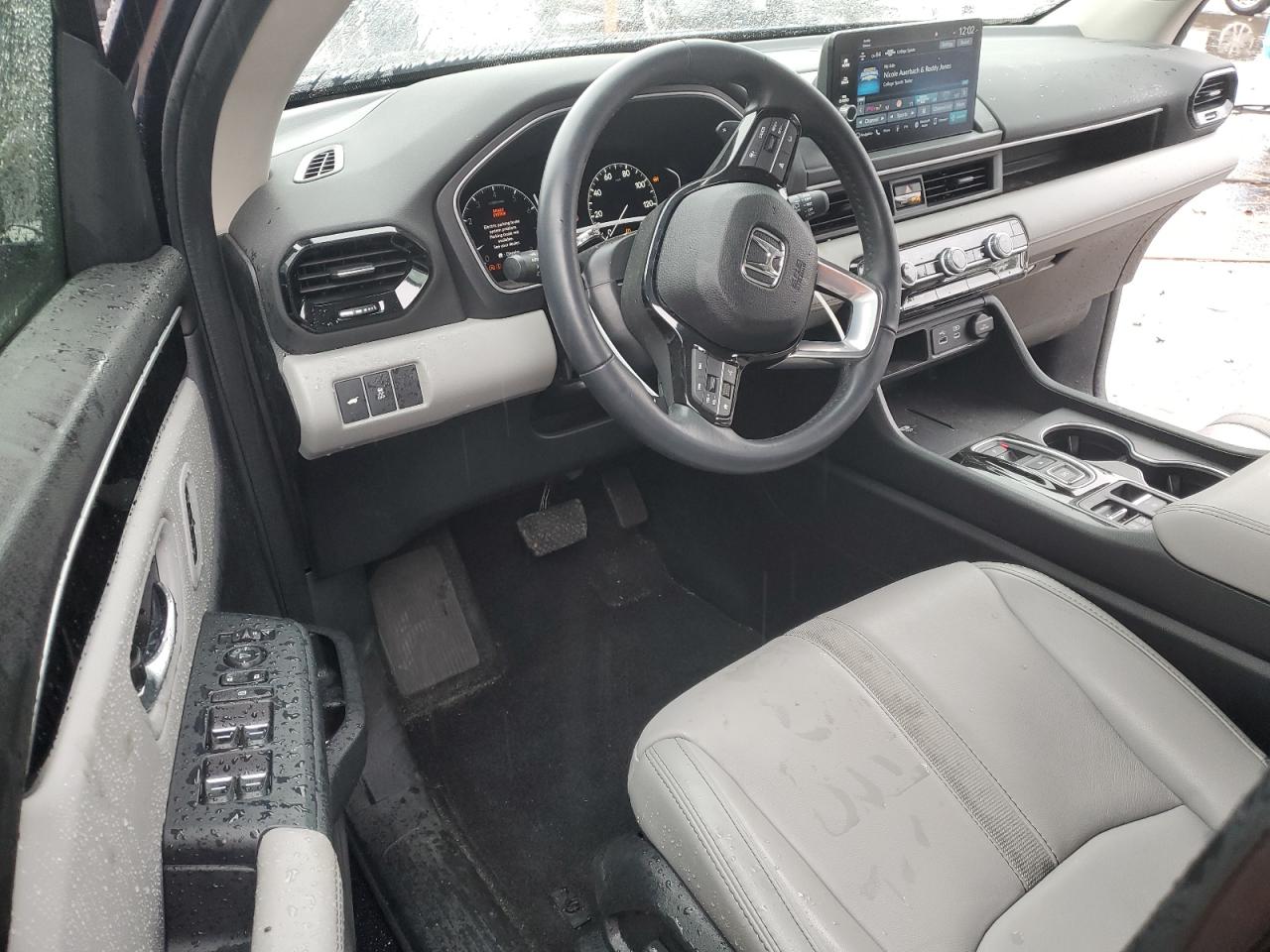 2024 HONDA PILOT TOURING VIN:5FNYG2H75RB013952