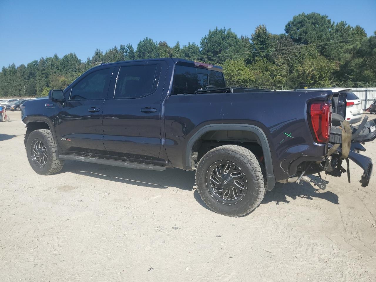 2022 GMC SIERRA K1500 AT4 VIN:3GTPUEEL7NG551337