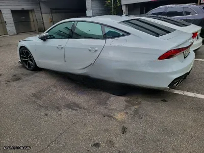 2020 Audi A7 WAUZZZF21LN072906 VIN:WAUZZZF21LN072906
