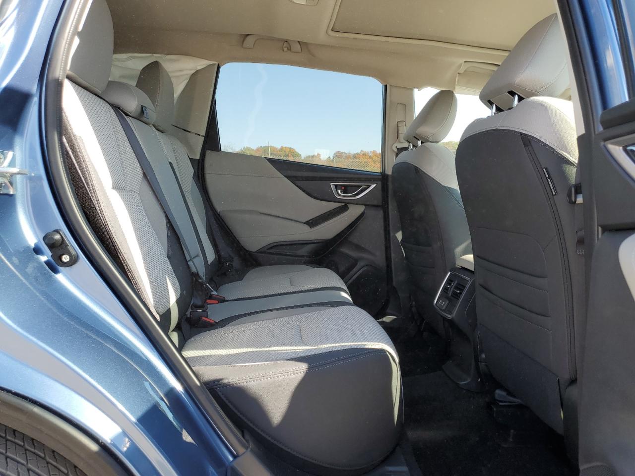 2024 SUBARU FORESTER PREMIUM VIN:JF2SKADC7RH473892