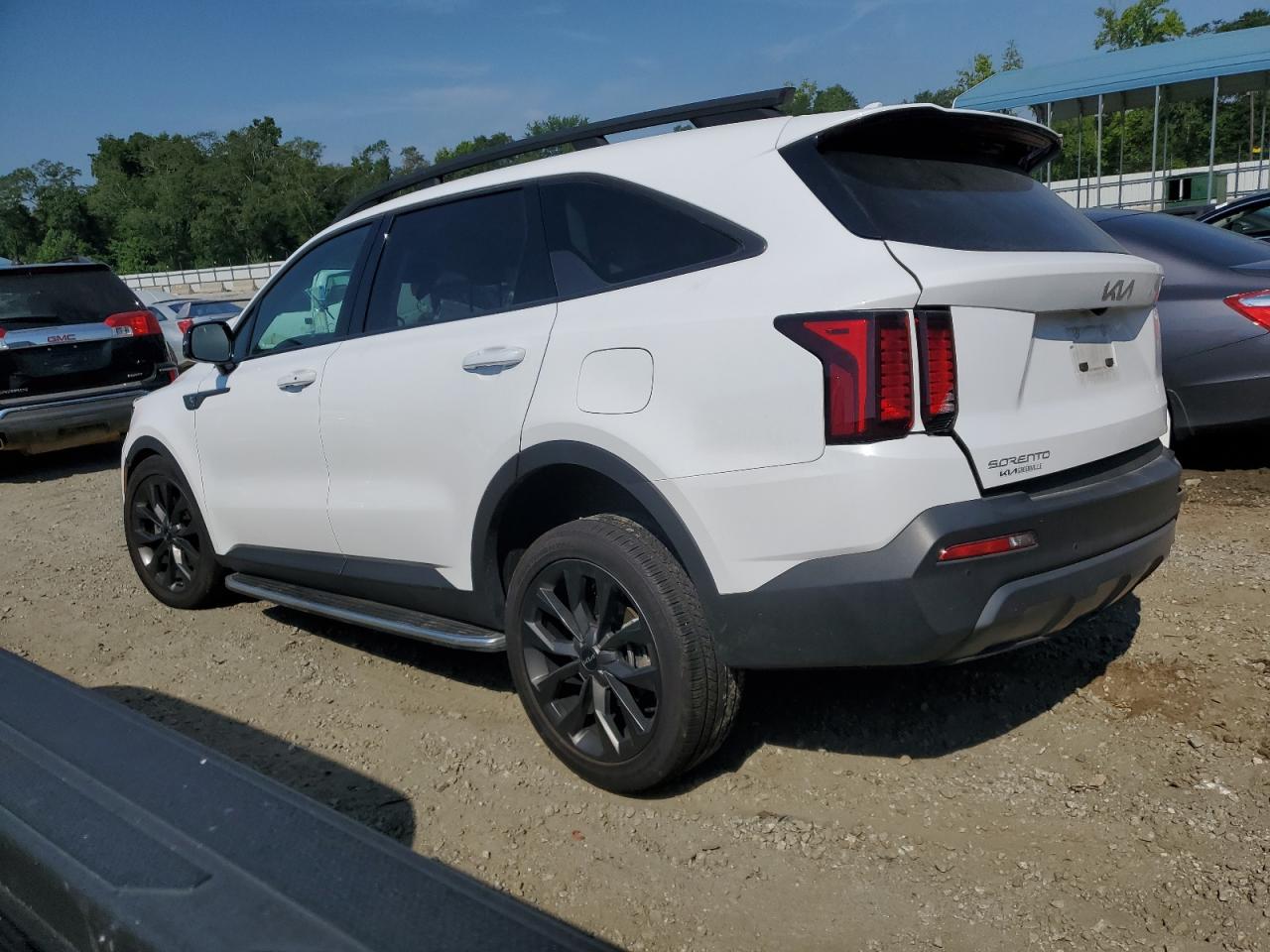 2023 KIA SORENTO EX VIN:5XYRHDLFXPG214862