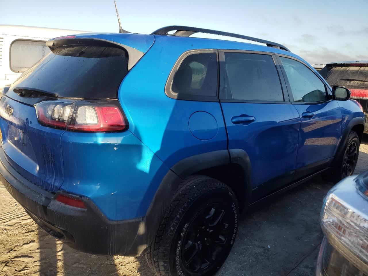 2022 JEEP CHEROKEE LATITUDE VIN:1C4PJMCX9ND521360