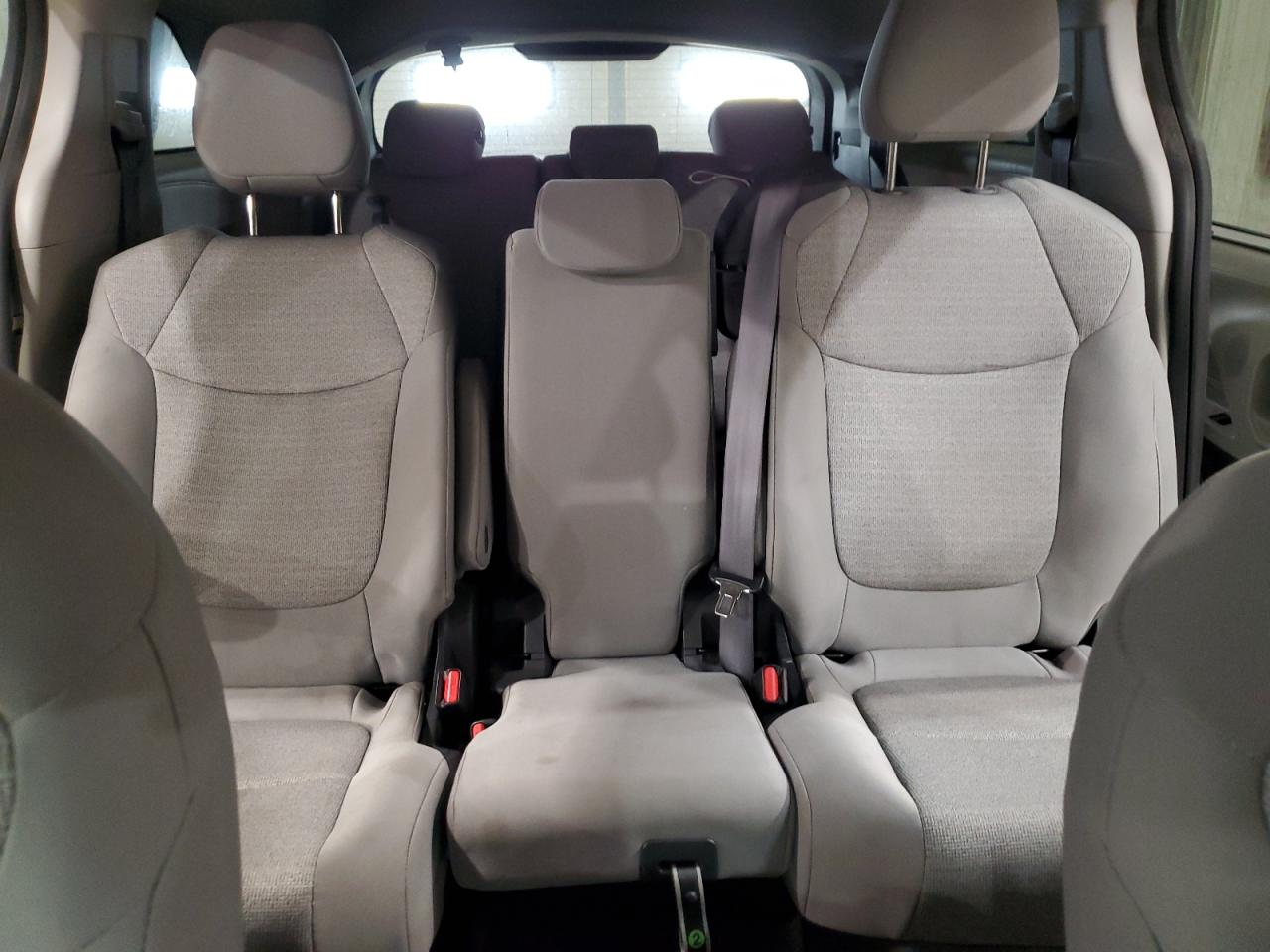 2022 TOYOTA SIENNA LE VIN:5TDBRKEC7NS118564