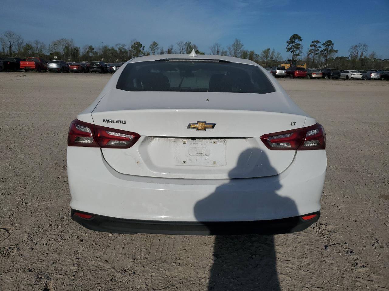 2022 CHEVROLET MALIBU LT VIN:1G1ZD5ST3NF152819