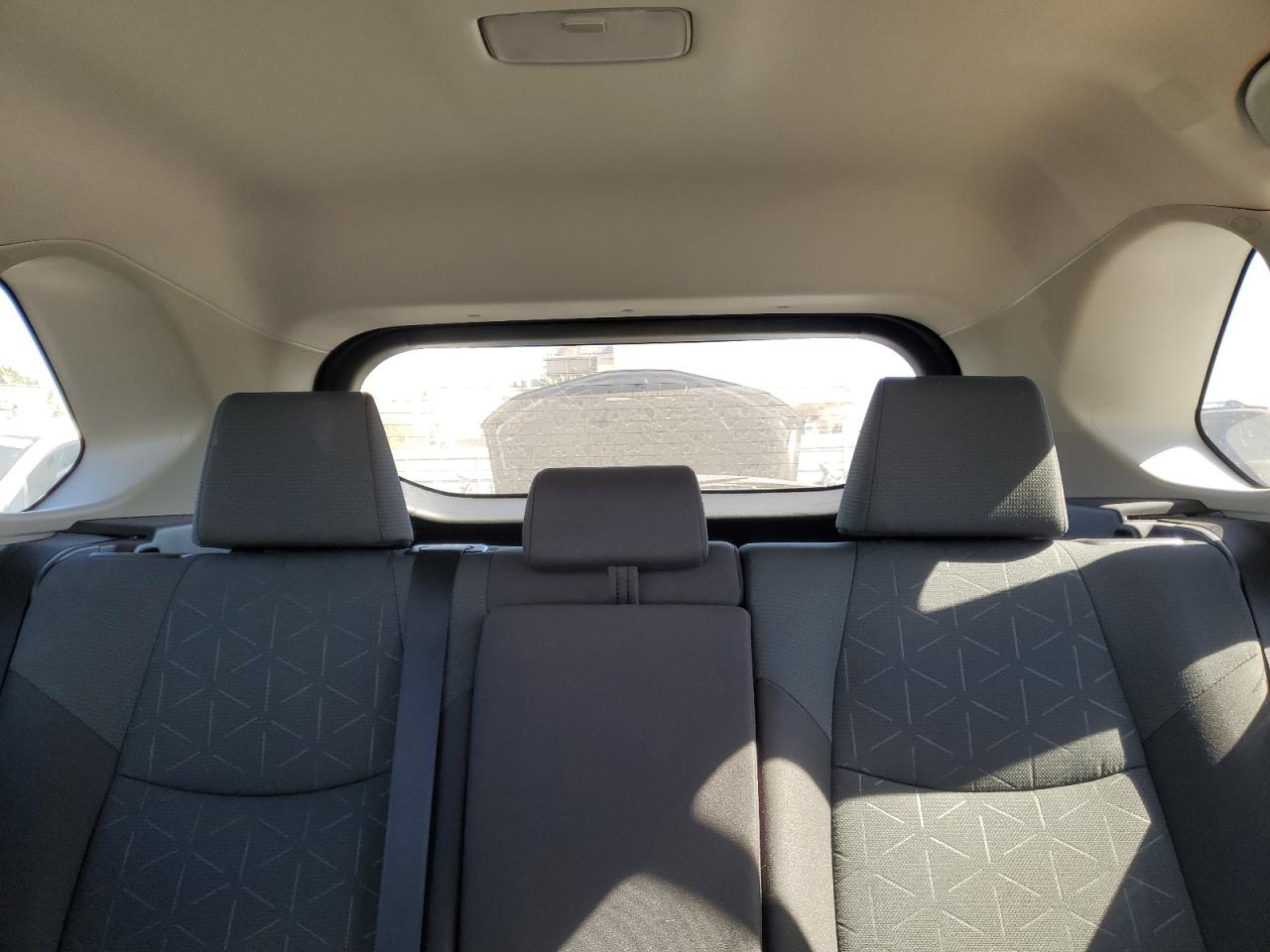 2023 TOYOTA RAV4 XLE VIN:2T3P1RFV4PW403908