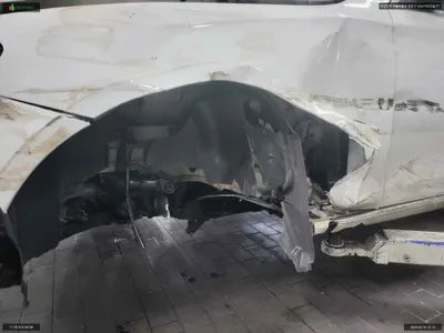 2017 Mercedes-Benz E 200 WDDZF4CB6JA300475 VIN:WDDZF4CB6JA300475