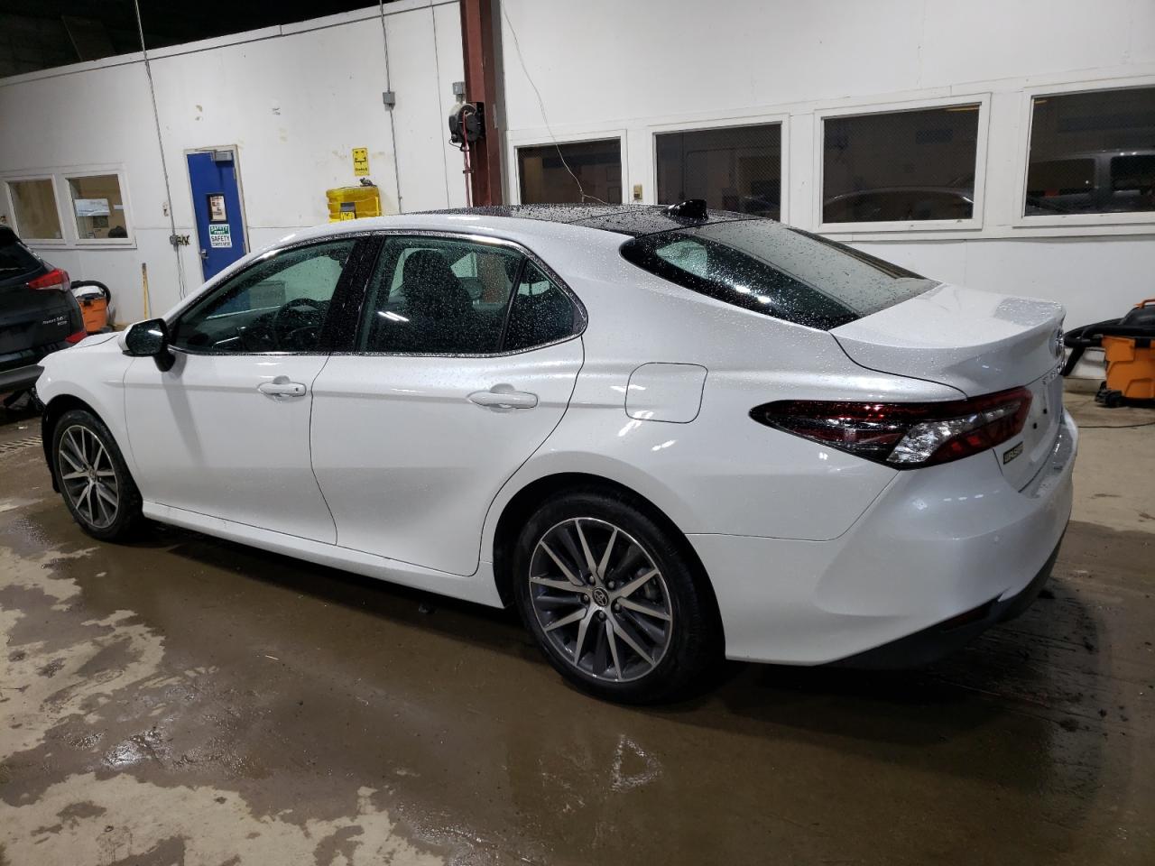 2024 TOYOTA CAMRY XLE VIN:4T1F11BK0RU117557