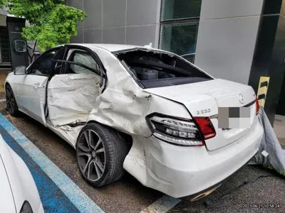 2015 Mercedes-Benz E 220 WDDHF0AB6FB153776 VIN:WDDHF0AB6FB153776