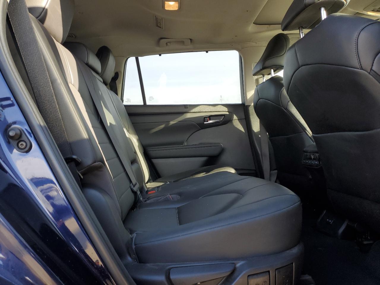 2023 TOYOTA HIGHLANDER HYBRID XLE VIN:5TDKARAH7PS521027