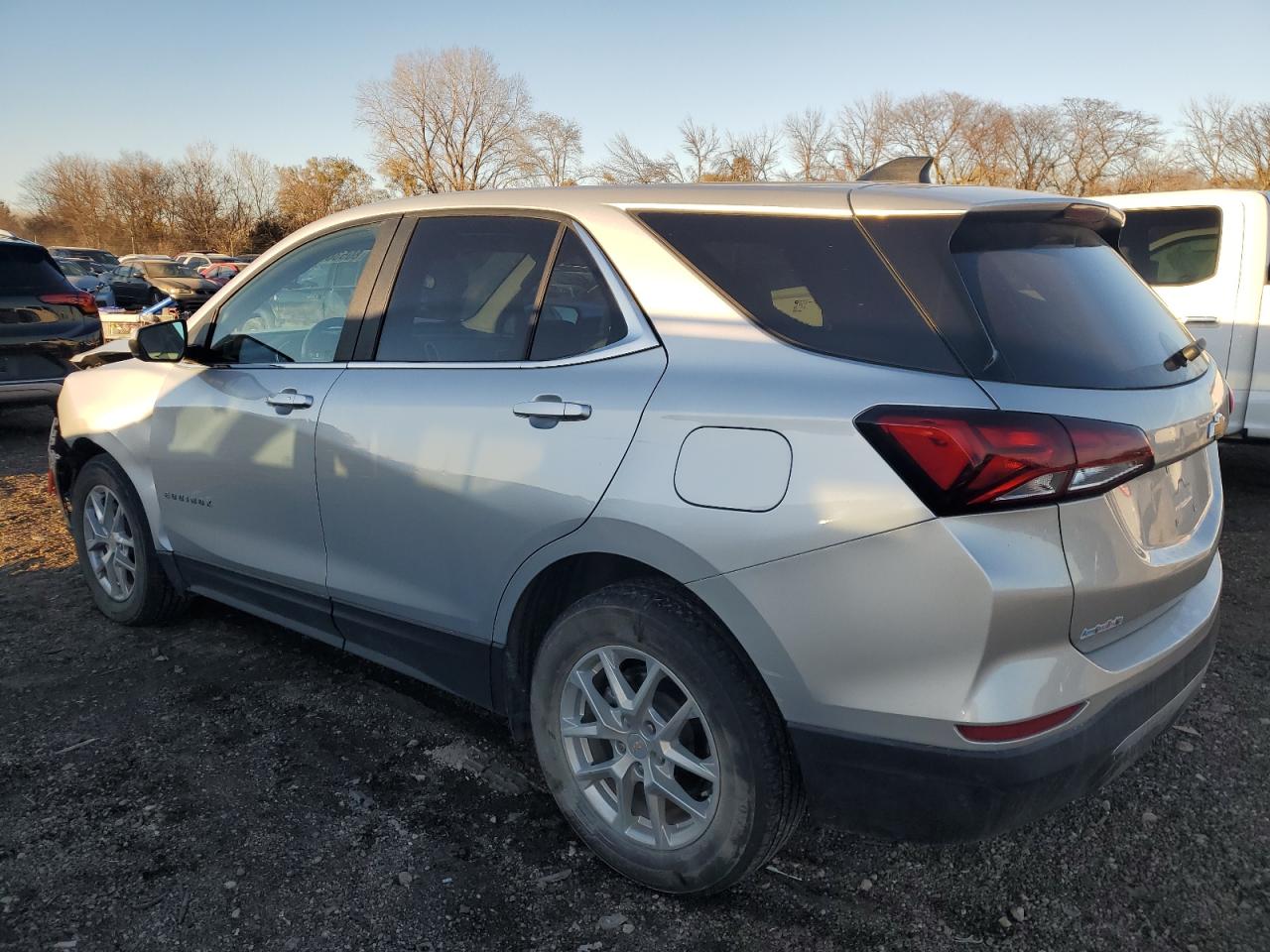 2022 CHEVROLET EQUINOX LT VIN:3GNAXKEV3NL182049