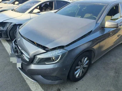 2015 Mercedes-Benz A 180 WDDBF1CBXFJ338606 VIN:WDDBF1CBXFJ338606