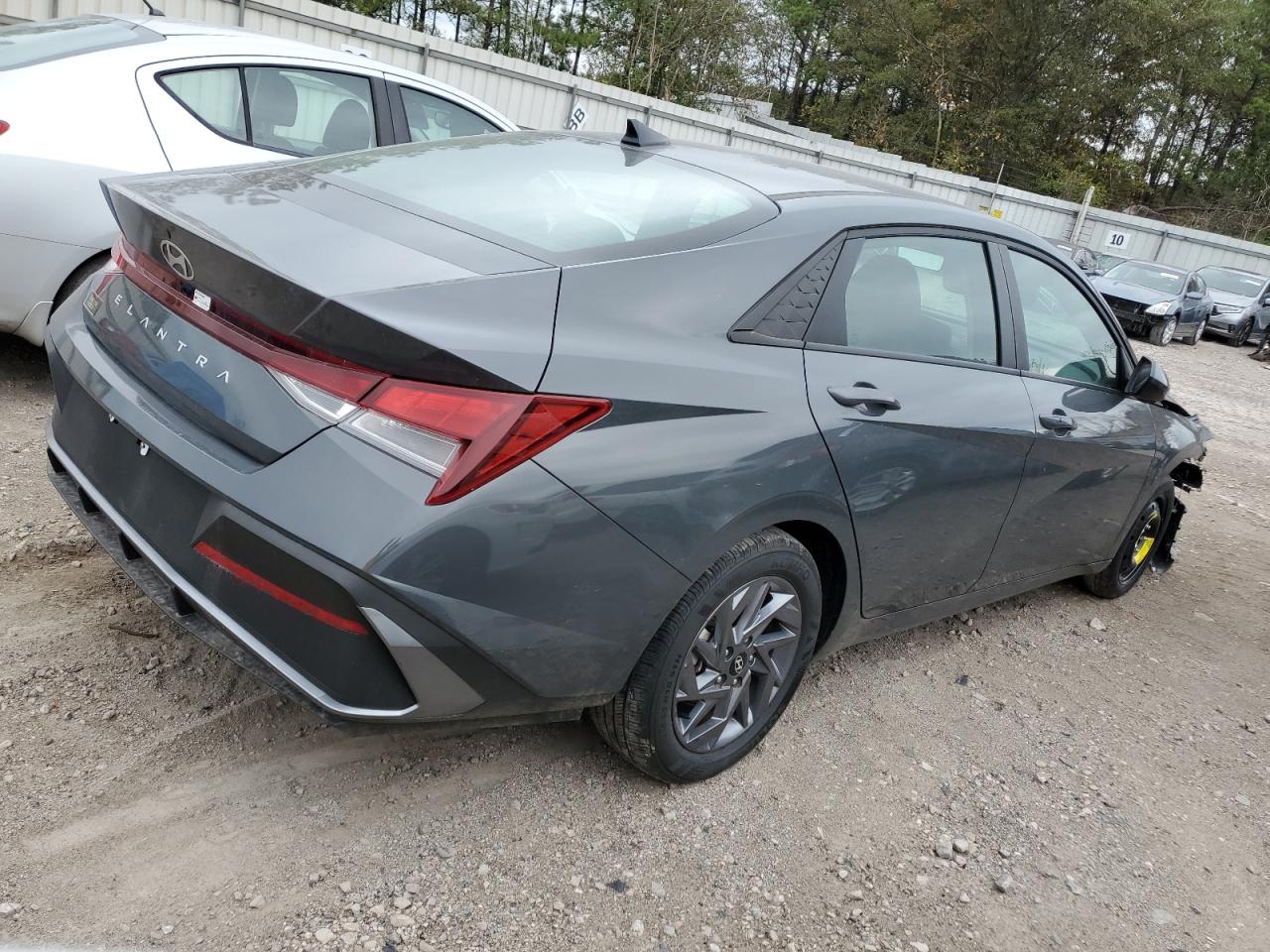 2024 HYUNDAI ELANTRA SEL VIN:KMHLM4DG8RU692932